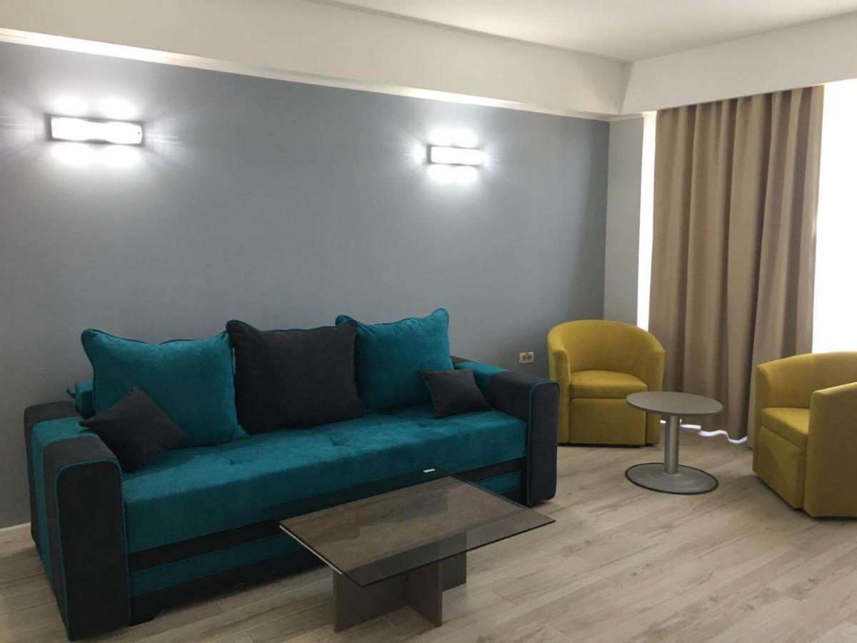 Hotel Dedal Năvodari Extérieur photo