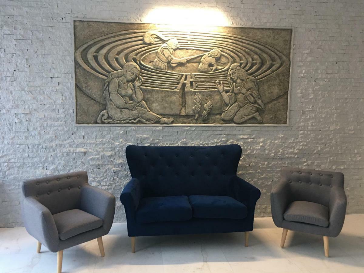 Hotel Dedal Năvodari Extérieur photo